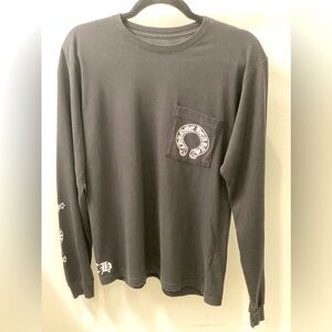 Chrome Hearts T-shirt black with white logo design.